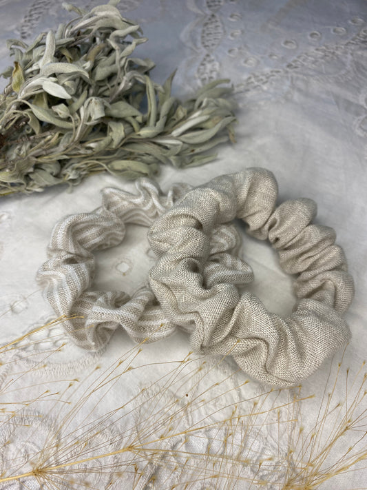 LINEN SCRUNCHIES - PACK OF TWO