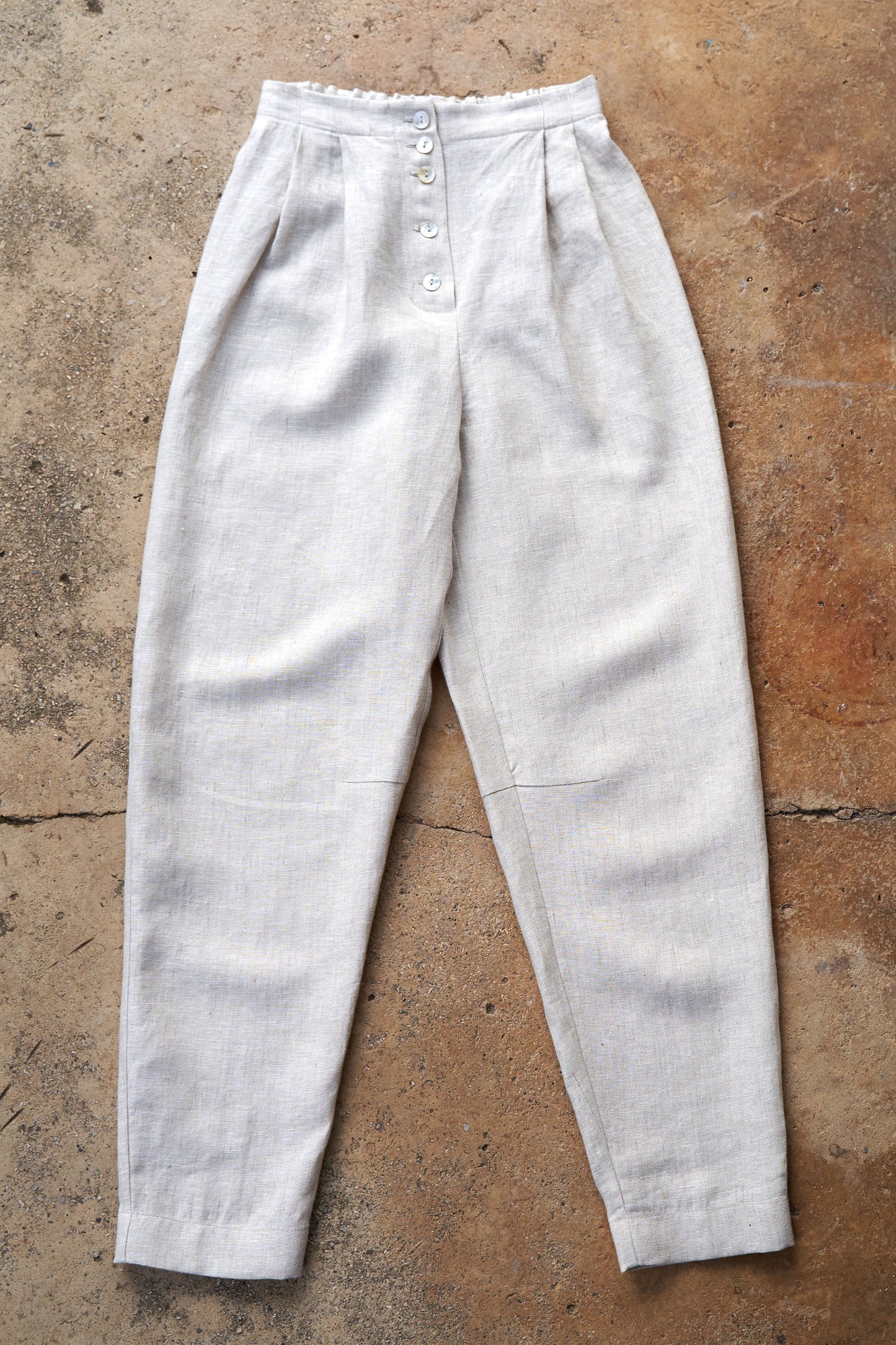 LINEN TROUSERS (available in size: 42, 44)