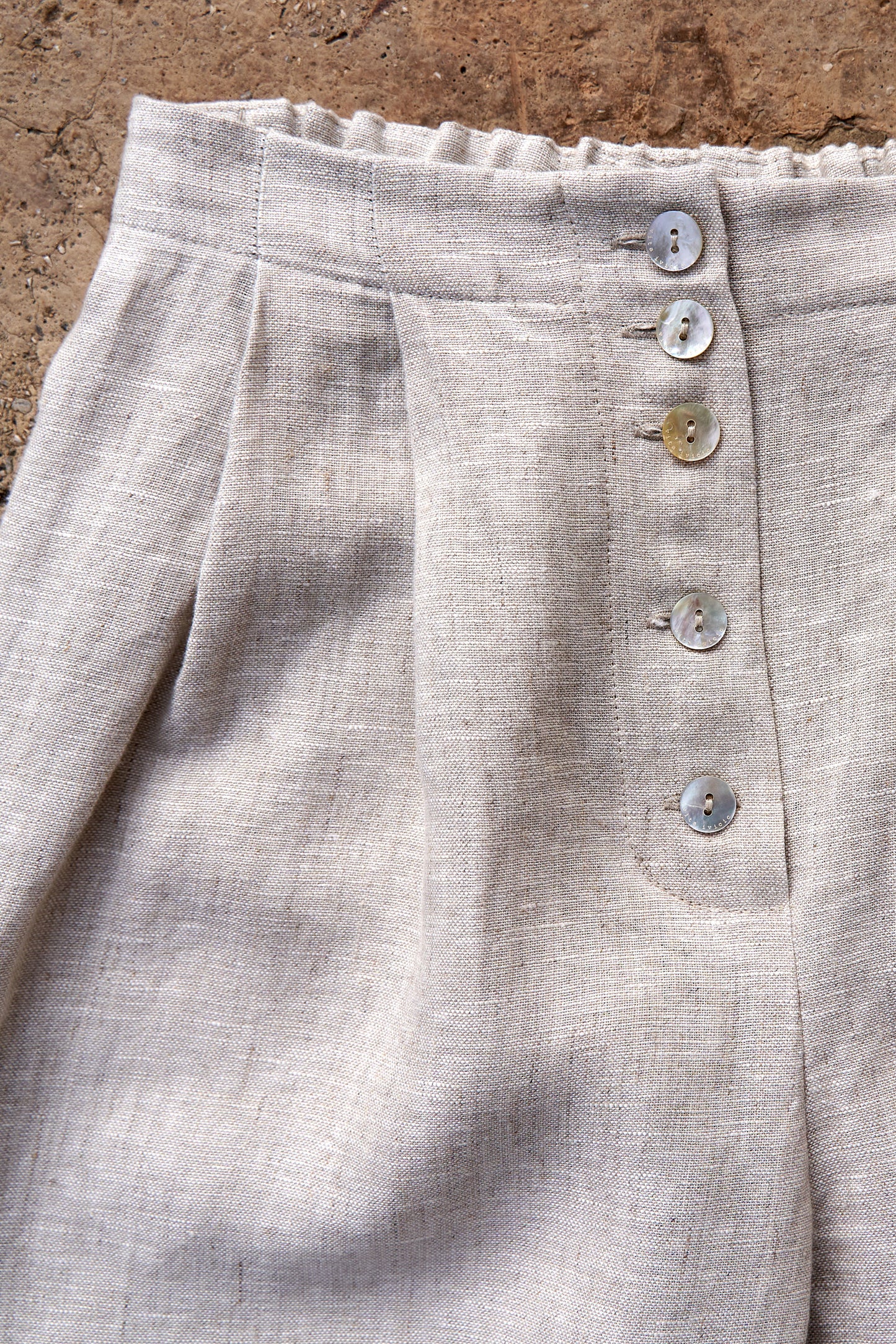 LINEN TROUSERS (available in size: 42, 44)