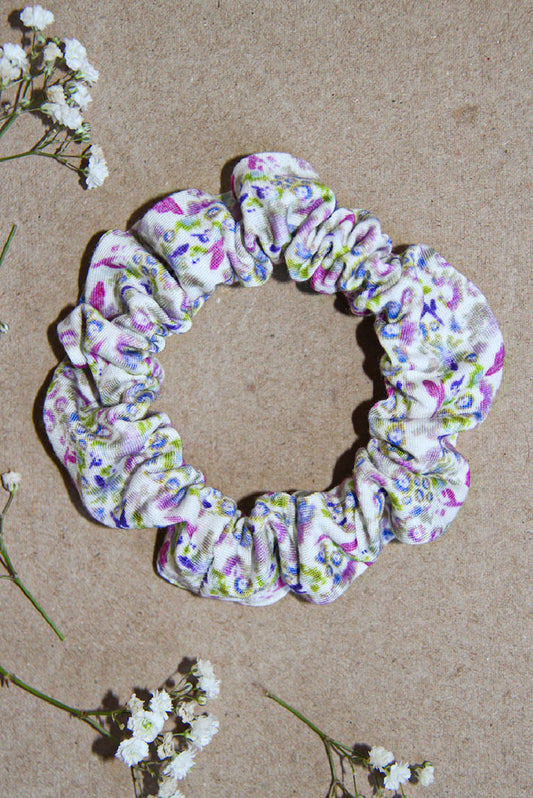 FLORAL SCRUNCHIE